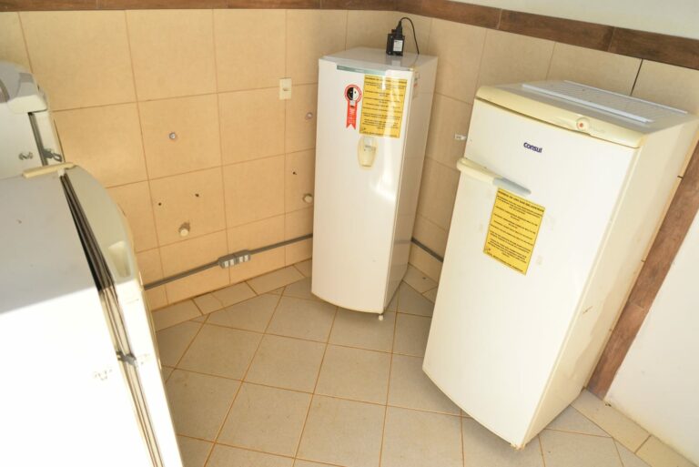 geladeiras-comunitarias-camping-parkdoslagos (4)