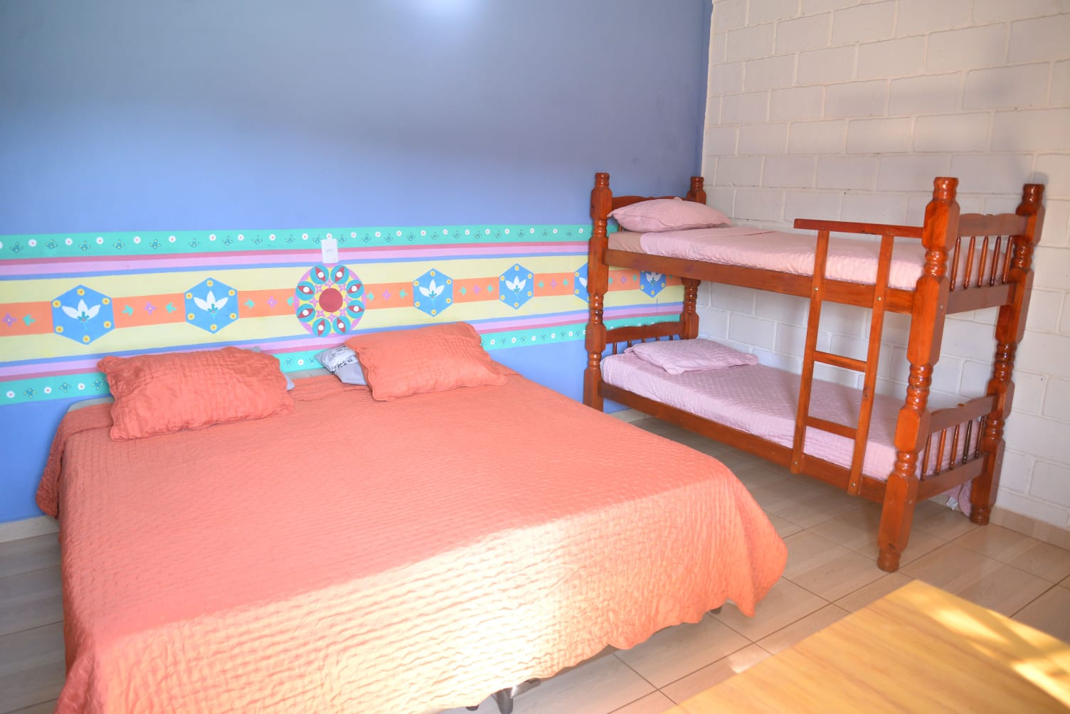 Suite 8 - Standard Superior