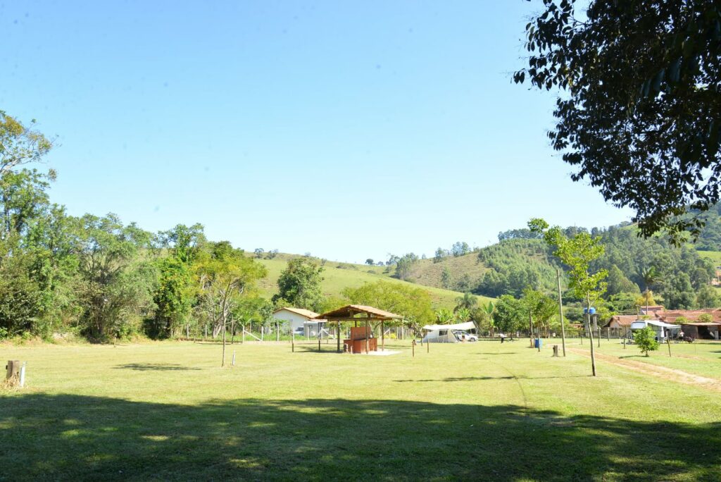 pias-comunitarias-camping-parkdoslagos (13)
