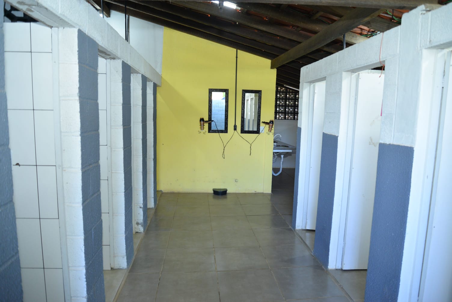 wc-feminino-camping-parkdoslagos (13)