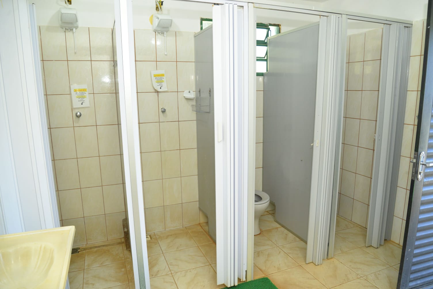 wc-feminino-camping-parkdoslagos (18)