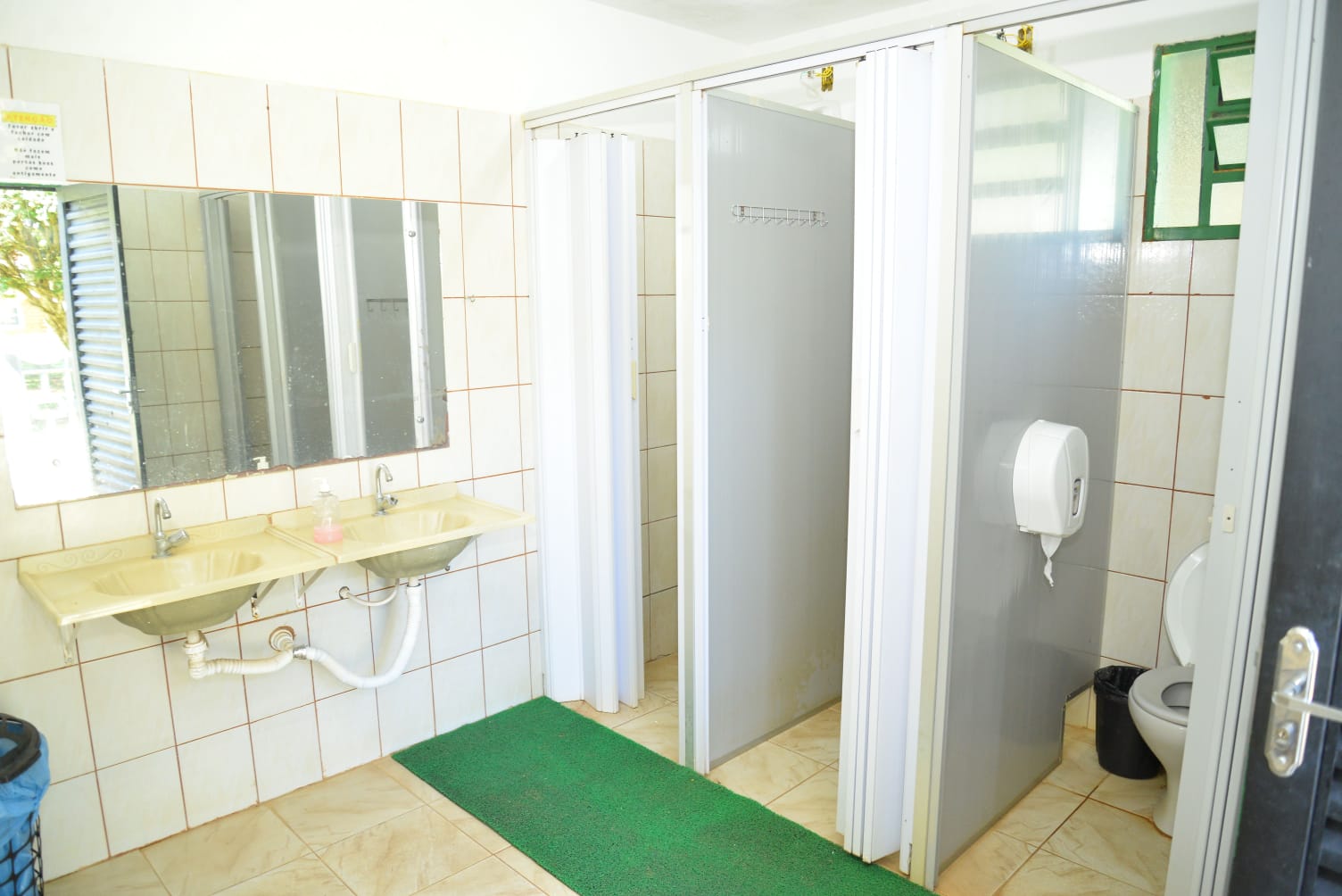 wc-feminino-camping-parkdoslagos (20)