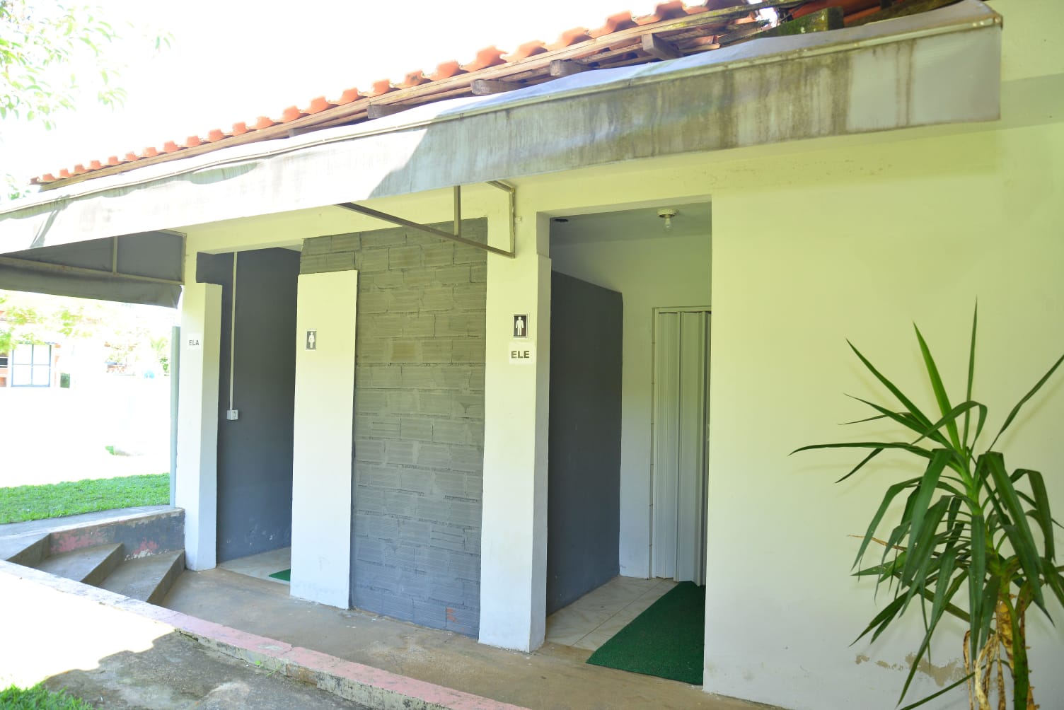 wc-feminino-camping-parkdoslagos (27)